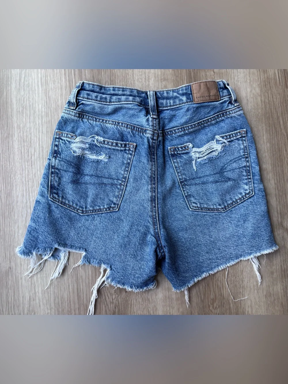 American Eagle Highest Rise Baggy Distressed Denim Jean Shorts Size 00 W24